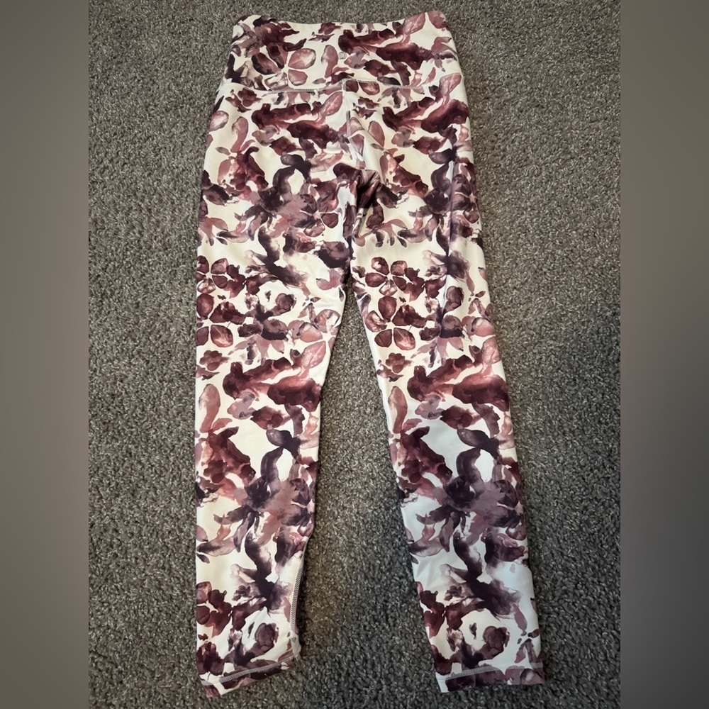 Balance Collection Size Medium White with Pink floral Design - Picture 5 of 6